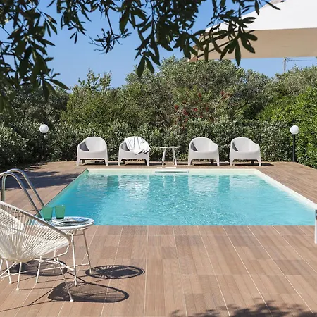 Perla Di Guidaloca Scopello (Sicily)